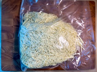 Вяленое мясо: Сырный продукт ФЕРМЕРСКИЙ паутинка  укроп/чеснок