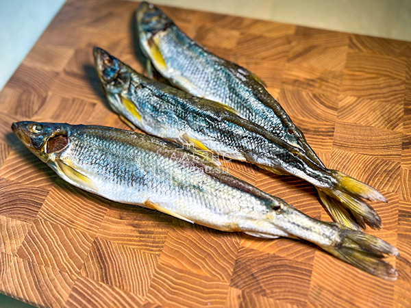 Корюшка без икры вяленая ГОСТ (крупная) во Владивостоке