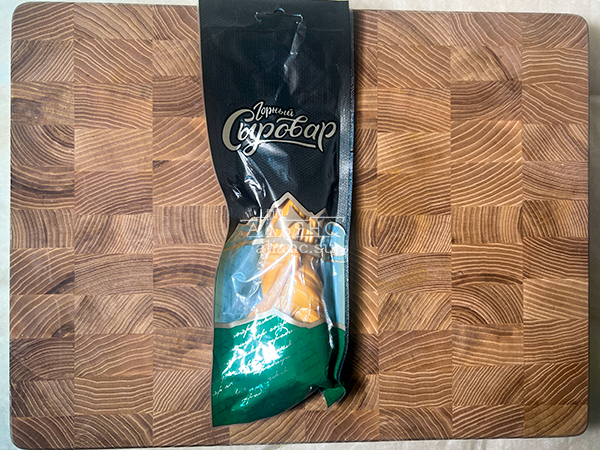 Сыр 100 гр ГОРНЫЙ СЫРОВАР (Косичка копчёная) во Владивостоке