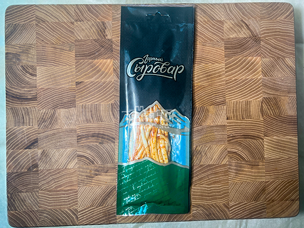 Сыр 60 гр ГОРНЫЙ СЫРОВАР (Нити аджика) во Владивостоке