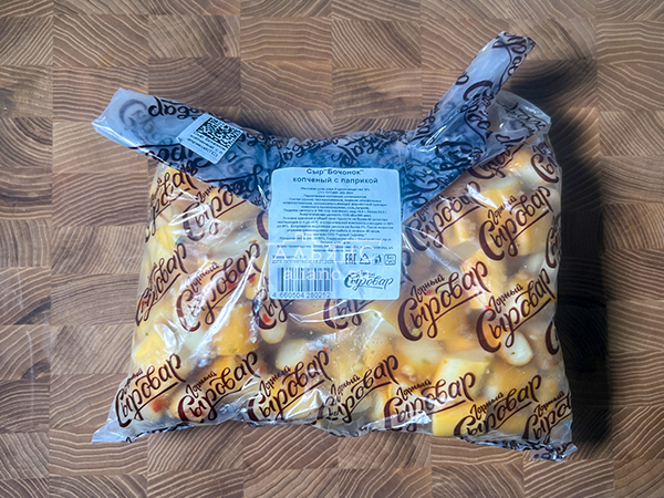 Сыр 1 кг ГОРНЫЙ СЫРОВАР (Бочонок копчёный с паприкой) во Владивостоке