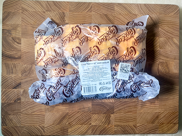 Сыр 1 кг ГОРНЫЙ СЫРОВАР (Бочата копчёный) во Владивостоке